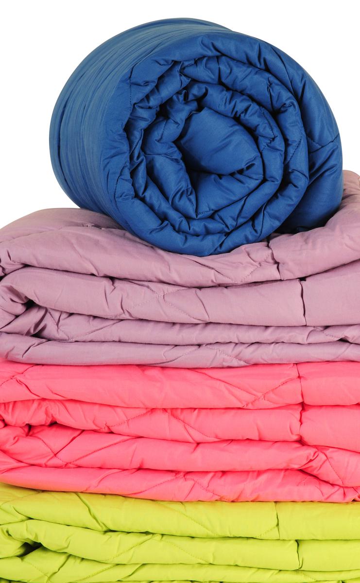 أغطية السرير الموسمية: خيارات الشتاء المريحة والصيف البارد