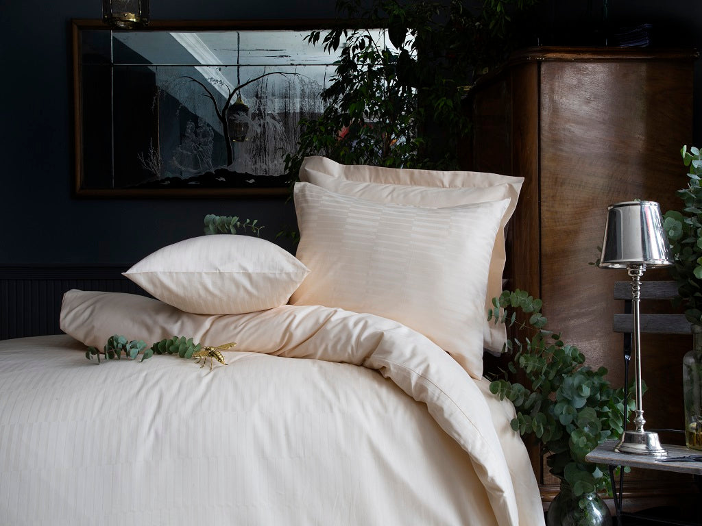 DUVET COVER SETS - JACQUARD SATIN  - RHYTHM