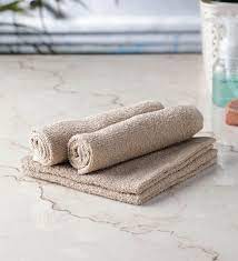 BATHROOM - TOWELS - SPA - HAND