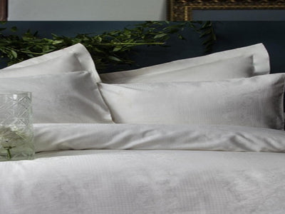 DUVET COVER SETS - JACQUARD SATIN - REVERANCE
